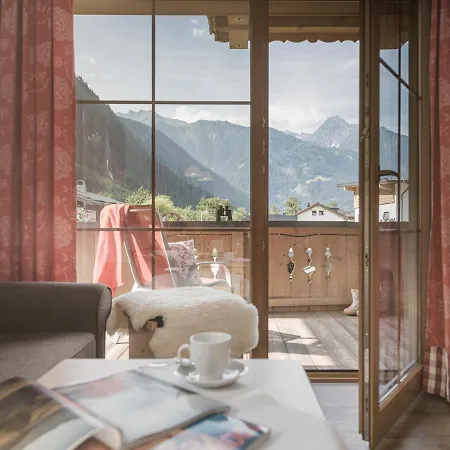 Aparthotel Garni Larcherhof