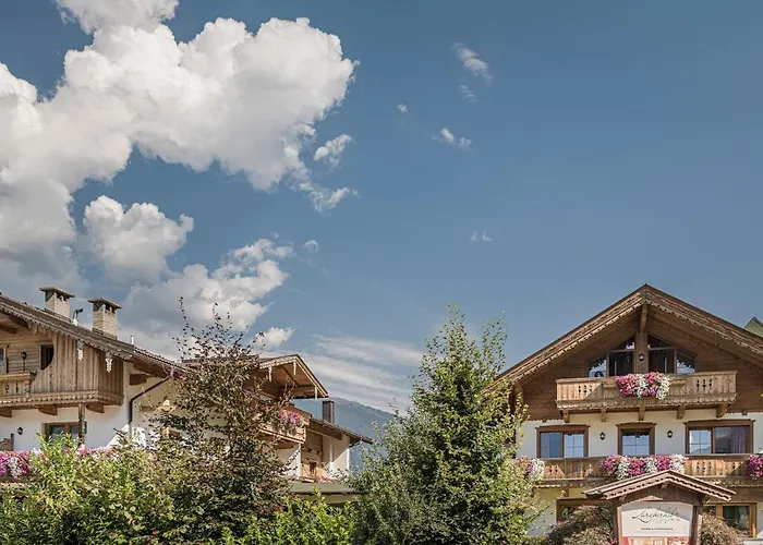 Garni Larcherhof 3*