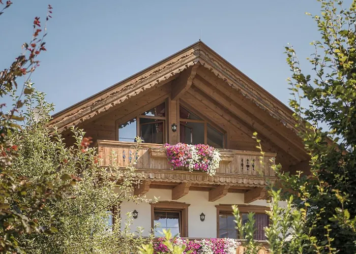 Garni Larcherhof マイヤーホーフェン