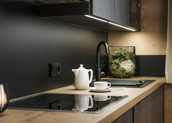 Garni Larcherhof アパートホテル 3*