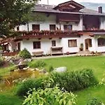 Aparthotel Garni Larcherhof Mayrhofen