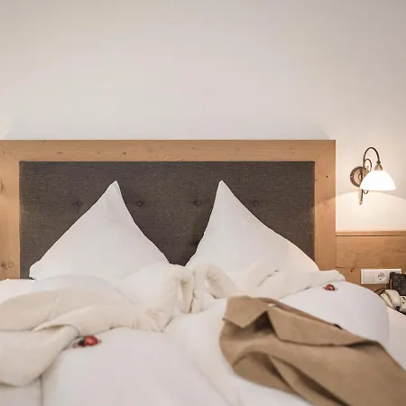 Aparthotel Garni Larcherhof Mayrhofen
