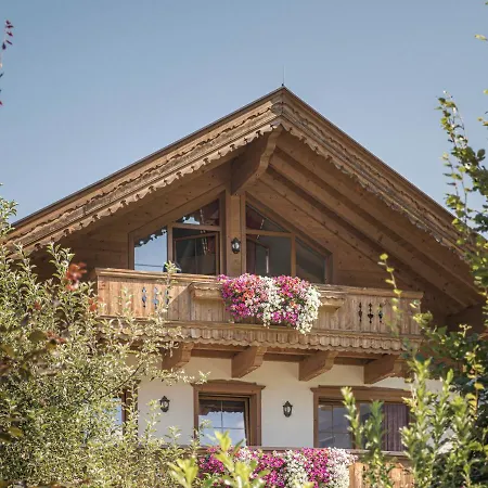 Garni Larcherhof 메이른호픈