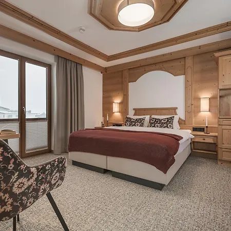 Garni Larcherhof Aparthotel 3*