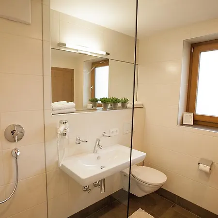 Garni Larcherhof Aparthotel 3*
