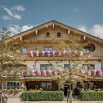 Garni Larcherhof 3* Mayrhofen