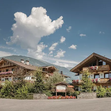 Garni Larcherhof Lägenhetshotell 3*